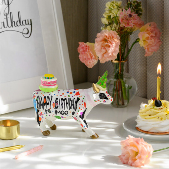 Декоративная статуэтка Happy Birthday To Moo! - M (16,5*11 см)