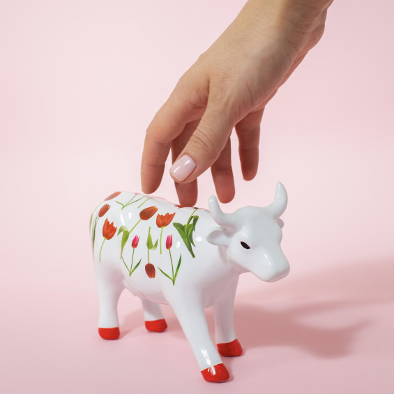 Коллекционная корова Red Tulip Cow (16,5*11 см)